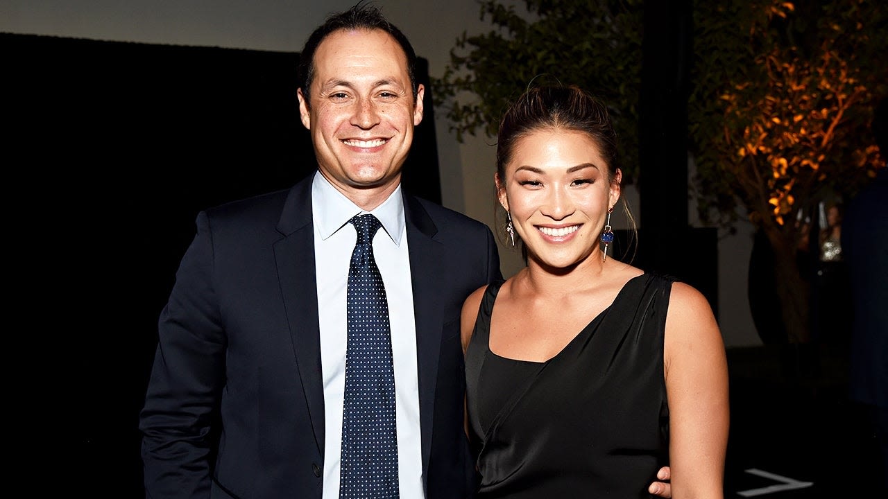 'Glee' Star Jenna Ushkowitz Pregnant, Expecting Second Child With Husband David Stanley