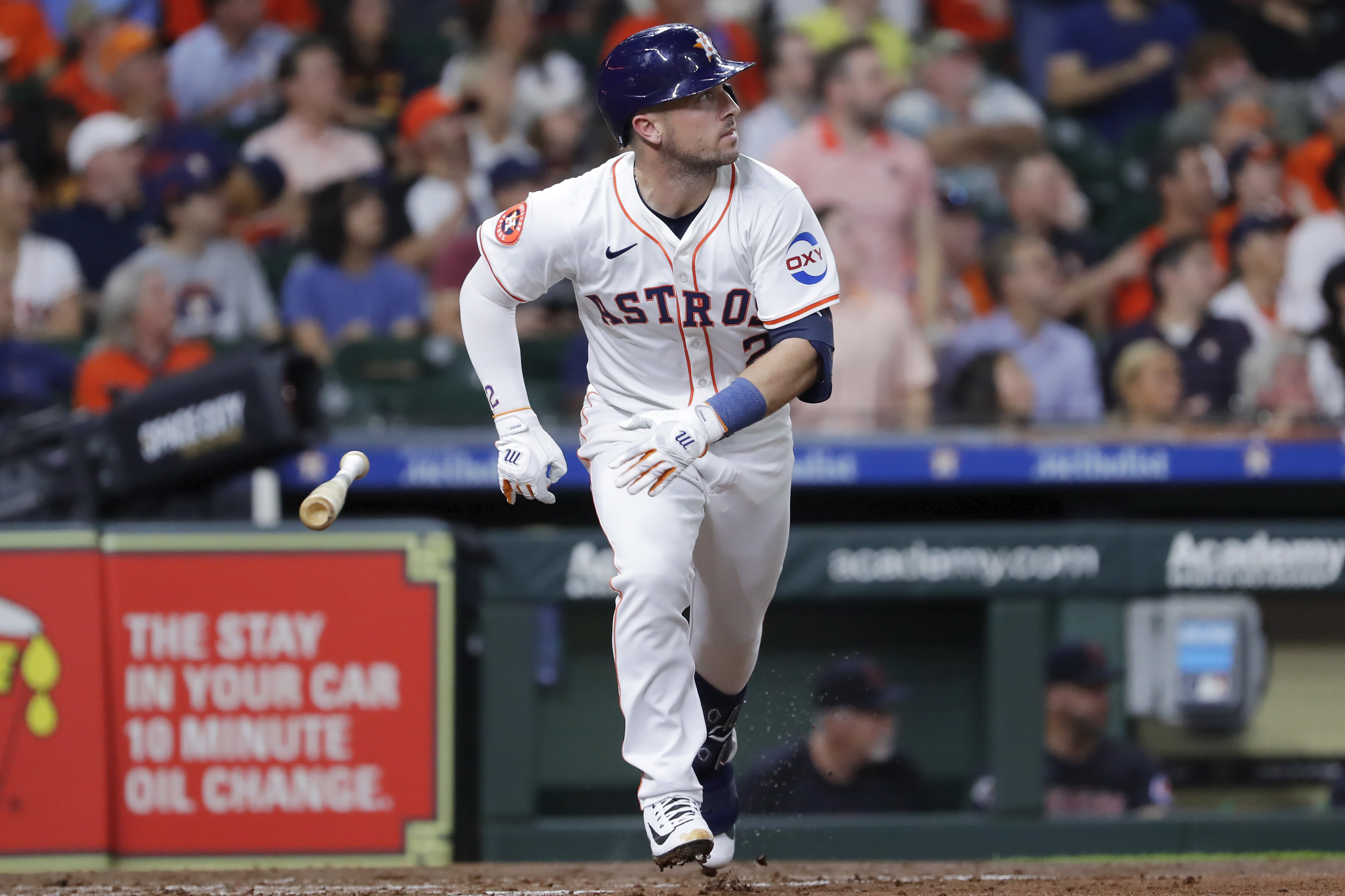 Caratini's 2-run homer in 10th, Hader's 2-inning outing lift Astros over Guardians 10-9