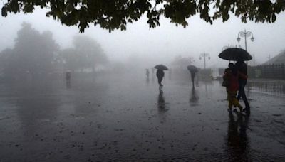 Landslide damages vehicles in Shimla as monsoon hits Himachal