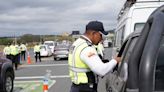 Un operativo de control de placas y vidrios polarizados se ejecutó a la altura del peaje de Chongón