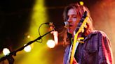 Evan Dando Offers to ‘Fight’ Jawbreaker After Lemonheads ‘Fired’ From Tour