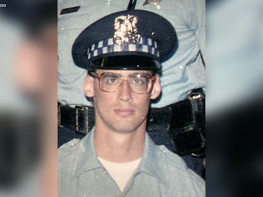 Funeral held for Jim Crowley, former Chicago police officer paralyzed in 1987 crash