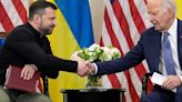Biden Apologizes to Zelensky For Holdup to Weapons