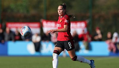 Manchester United midfielder Irene Guerrero joins Club América