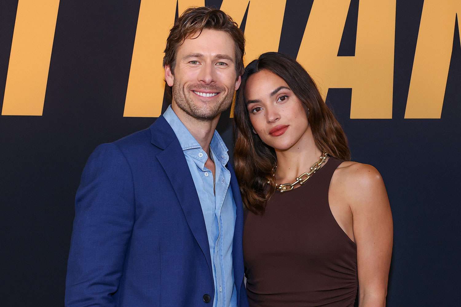 Glen Powell and Adria Arjona Had 'Crazy' Rashes During “Hit Man” Sex Scenes Because of a Bathtub Mishap