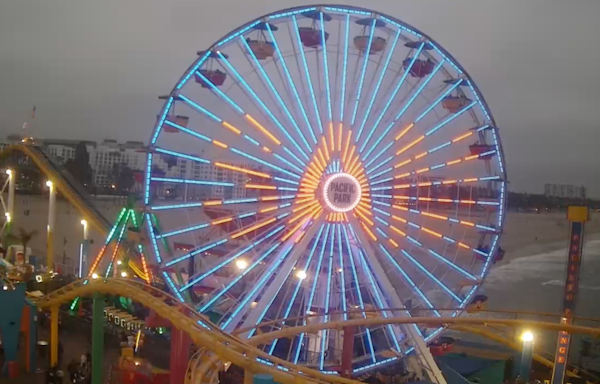 Santa Monica Ferris wheel honors KTLA’s Sam Rubin