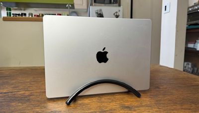 Under $50 Scores: This stylish MacBook stand saves me a ton of desk space