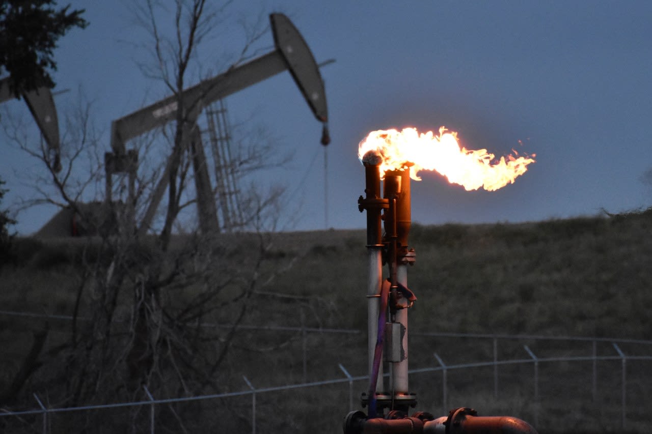 North Dakota files lawsuit challenging Bureau of Land Management's methane rule