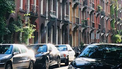 Un problema para el turismo: las ciudades más caras para aparcar en la calle este verano