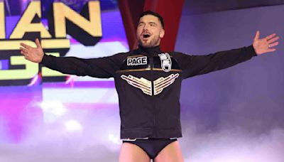 Ethan Page afirma que AEW era 'caótico y desordenado' comparado con NXT