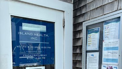 State-insurance holders squeezed from Island dental care - The Martha's Vineyard Times