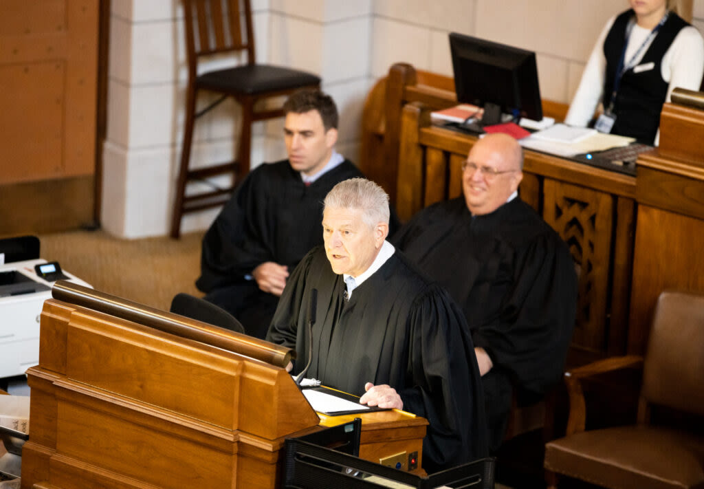 Four apply to be next Nebraska Supreme Court chief justice