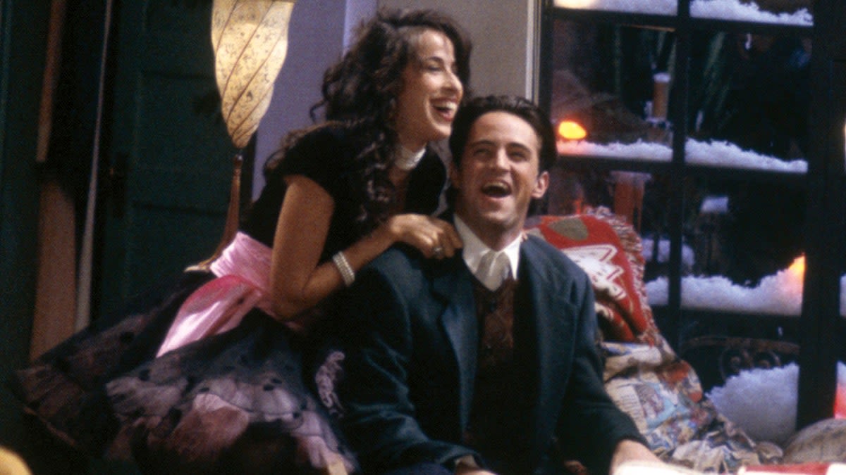 These 5 NYC tourist sites prove lasting popularity of 'Friends' TV sitcom