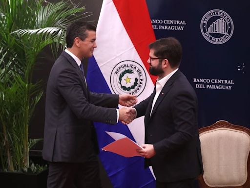 Presidente Gabriel Boric destaca relación comercial con Paraguay y resalta el contexto económico de Chile - La Tercera