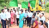 Kanimozhi flags off desilting work to ensure free flow in Tamirabharani water