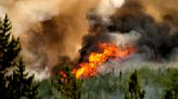 Muere otro bombero en incendios forestales en Canadá