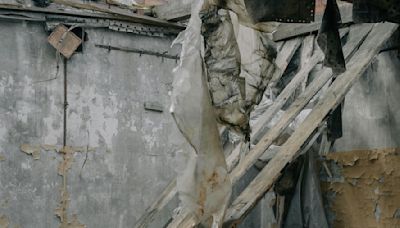 南非住宅大樓倒塌 至少2死50多人遭活埋待救援