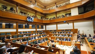 El pleno de constitución del Parlamento vasco se podría celebrar el 14 de mayo