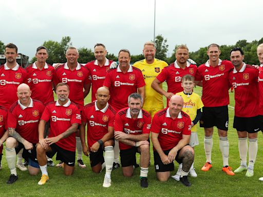 Former Man Utd stars look unrecognisable as they play in front of 1,000 fans