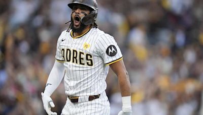 Tatis hits 2-run homer, King strikes out 12 as the Padres beat the Braves 4-0 in playoff opener