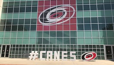 Carolina Hurricanes sign new AHL affiliation agreement with the Chicago Wolves