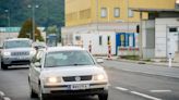 Austria to launch checks at Slovak border to stop migrants