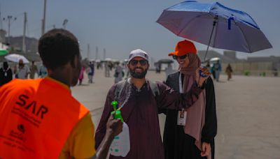 Hundreds on Hajj pilgrimage die of extreme heat in Mecca: Reports | World News - The Indian Express