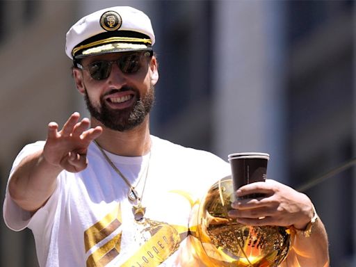 Klay posts moving goodbye to Warriors, Dub Nation: ‘Sea captain out'