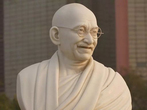 Gandhi Jayanti 2024: Check THESE Mahatma Gandhi-Approved Diet Tips That Gen Z Should Follow For Healthy Living