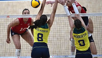 Brasil bate EUA, soma 3ª vitória e continua invicto na Liga das Nações Feminina de Vôlei