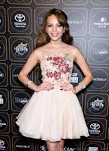 Leslie Grace