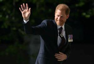 Prince Harry says battle against tabloids worsened rift with family | Fox 11 Tri Cities Fox 41 Yakima