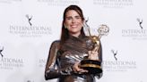 La película mexicana 'La caída' y su actriz Karla Souza triunfan en los Emmy Internacional