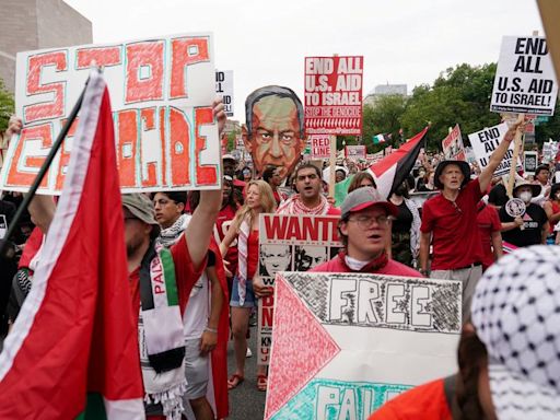 Thousands protest near US Capitol ahead of Netanyahu speech