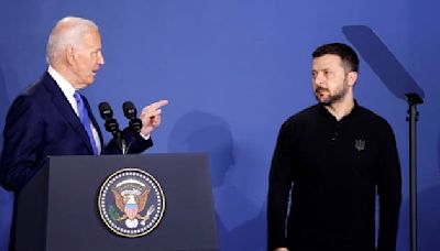Volodymyr Zelensky qualifie la gaffe de Joe Biden d'"erreur" qu'il peut "oublier"