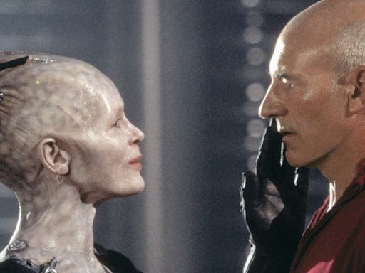 Star Trek's Writers Didn't Invent The Borg Queen – A Paramount Executive Did - SlashFilm
