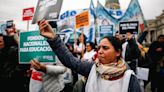 Docentes de Argentina exigen mejoras salariales y laborales en una nueva huelga nacional