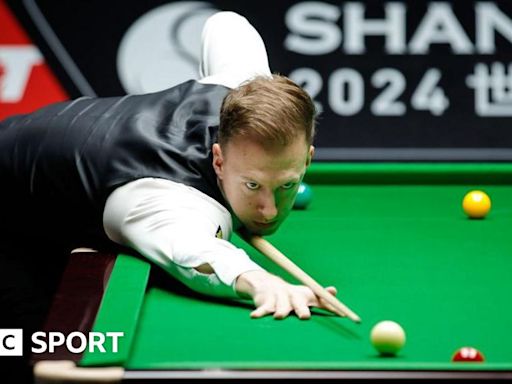 Shanghai Masters: Judd Trump leads Ronnie O'Sullivan 8-1 in semi-final