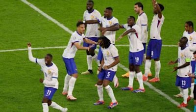 França vence Portugal nos pênaltis e encara Espanha na semifinal da Euro 2024