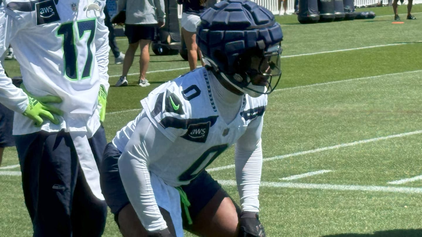 Seattle Seahawks Training Camp Takeaways: Veteran LBs Flash in Debut