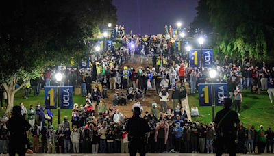 U.S. Student Photojournalists Capture Campus Protests