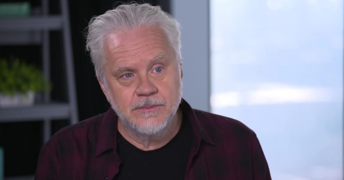 Tim Robbins condemns drawing parallels between his ‘Bob Roberts’ film and Trump assassination attempt