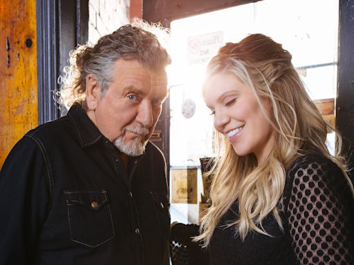 Robert Plant, Alison Krauss are a bewitching pair onstage with Zeppelin and their own songs