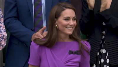 Kate Middleton reaparece em público durante a luta contra o câncer