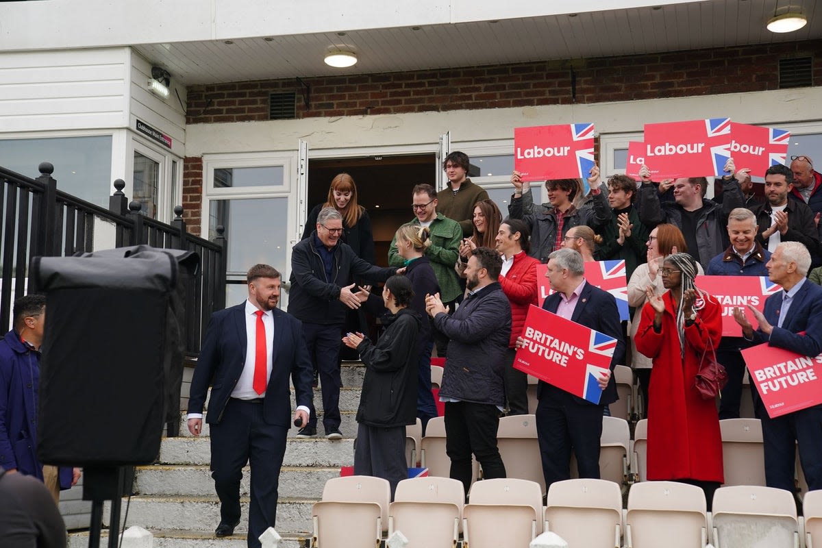 London mayor and local elections LIVE: Labour wins Blackpool South by-election in Tory vote collapse as capital awaits City Hall result