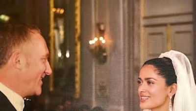 Conmovida, Salma Hayek revela fotos inéditas de su boda en Venecia con François-Henri Pinault