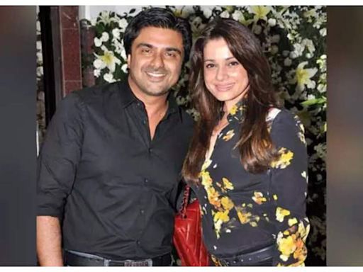 Has Samir Soni and Neelam Kothari's marriage hit a rough patch? Actor clarifies “There’s no trouble in paradise!” | Hindi Movie News - Times of India