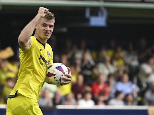 Sorloth, a dos goles del récord de Forlán