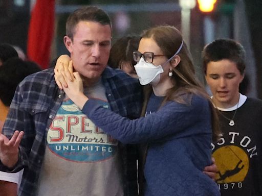 Ben Affleck disfruta de una cita especial con sus amores: Violet y Fin