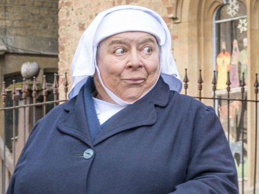 Call the Midwife's Miriam Margolyes swears live on Loose Women